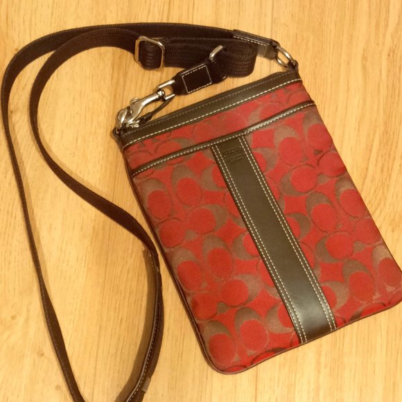 Coach Crossbody Purse - Picture 1 of 5